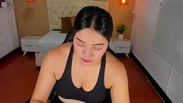 Hadley  online show from June 2026 01:21:02 AM