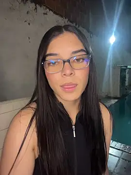 Snapshot of eileensophi chatting on March 2026 04:09:01 AM eileensophi online show from March 2026 04:09:01 AM