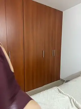 Snapshot of eileensophi chatting on March 2026 03:43:01 AM eileensophi online show from March 2026 03:43:01 AM