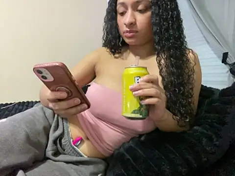 Cristinasunny online show from May 2026 01:02:02 AM
