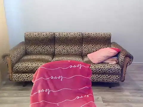 Snapshot of SexyBeatriice chatting on December 2025 07:25:01 AM SexyBeatriice online show from December 2025 07:25:01 AM