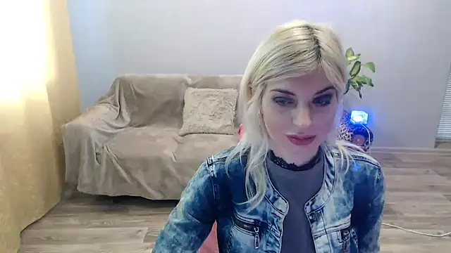 Snapshot of SexyBeatriice chatting on February 2026 07:25:01 AM SexyBeatriice online show from February 2026 07:25:01 AM