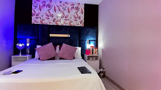 CandyLuxury   online show from May 2026 11:51:01 AM