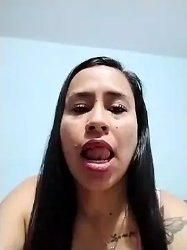 kamila lovee online show from January 2025 04:45:01 PM