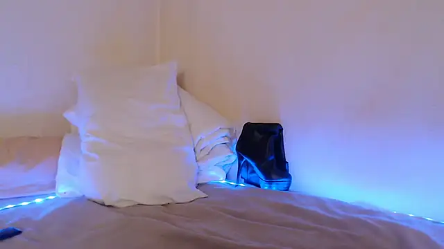 AliceFeet online show from July 2026 01:57:02 PM