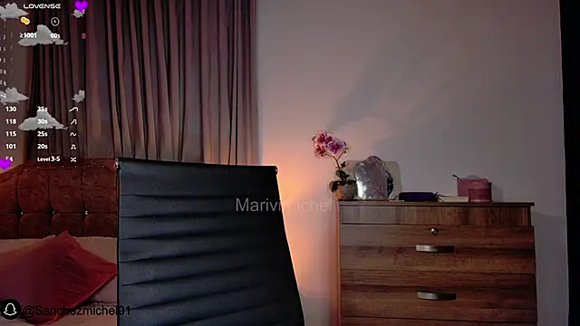 Snapshot of Marivimichel1 chatting on February 2025 09:42:01 AM Marivimichel1 online show from February 2025 09:42:01 AM