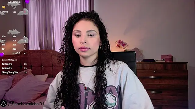 Snapshot of Marivimichel1 chatting on February 2025 03:36:02 PM Marivimichel1 online show from February 2025 03:36:02 PM