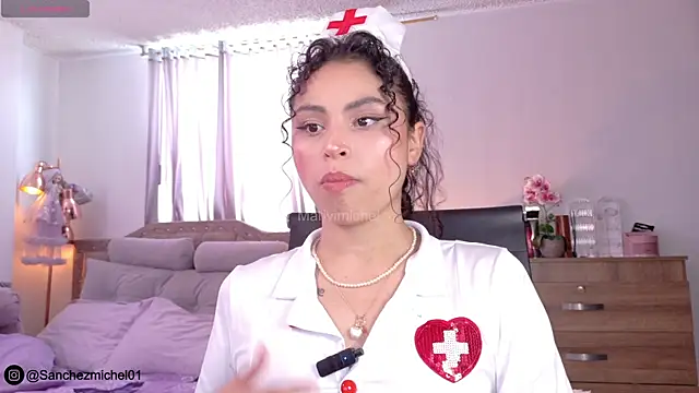 Snapshot of Marivimichel1 chatting on October 2025 07:03:02 PM Marivimichel1 online show from October 2025 07:03:02 PM