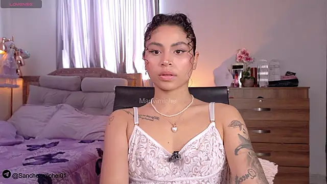 Snapshot of Marivimichel1 chatting on October 2025 07:14:01 PM Marivimichel1 online show from October 2025 07:14:01 PM