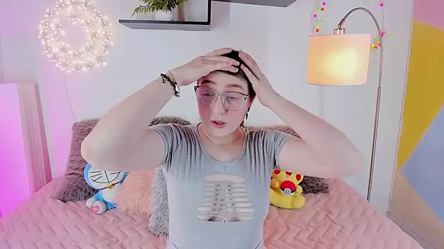 julietha bianco  online show from March 2025 01:40:02 PM