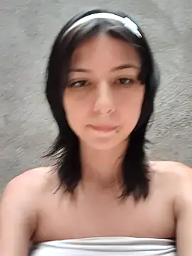 Maiden-Hot online show from February 2025 09:59:01 PM