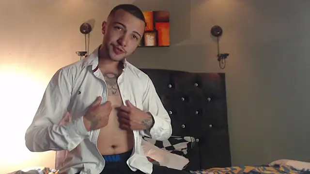 FemToMale online show from January 2025 04:05:01 AM