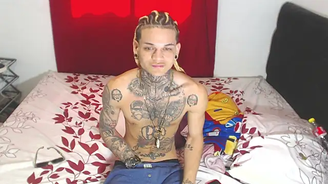 hot man05 online show from February 2025 06:17:02 PM