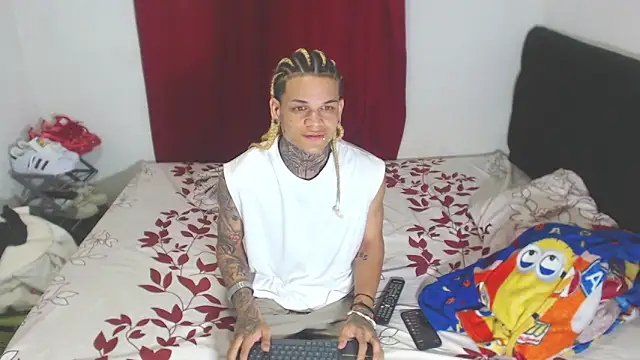 hot man05 online show from February 2025 11:30:01 PM