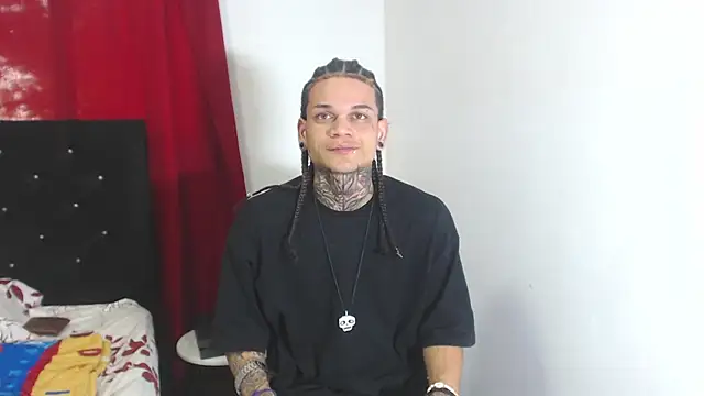 hot man05 online show from February 2025 09:48:01 PM