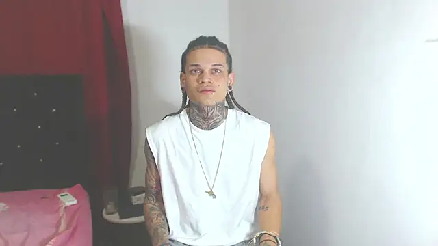 hot man05 online show from March 2025 04:45:02 AM