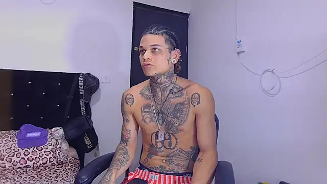 hot man05 online show from October 2025 09:28:02 PM