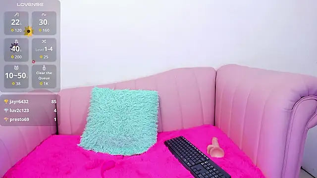 BlondieCutee online show from January 2026 07:11:01 PM