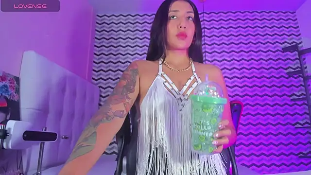 Snapshot of CALANTHELOVE1 chatting on March 2025 03:15:01 AM CALANTHELOVE1 online show from March 2025 03:15:01 AM