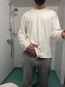 Snapshot of redslave chatting on February 2026 12:53:02 PM redslave online show from February 2026 12:53:02 PM