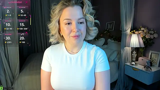 Nikki Kai online show from October 2025 01:08:02 AM