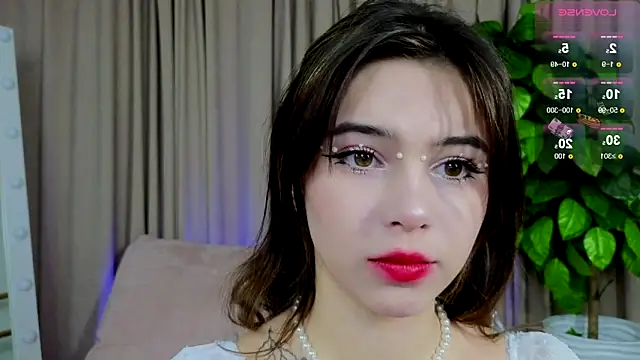 Snapshot of Hotary_Yuko chatting on February 2025 10:49:02 AM Hotary Yuko online show from February 2025 10:49:02 AM