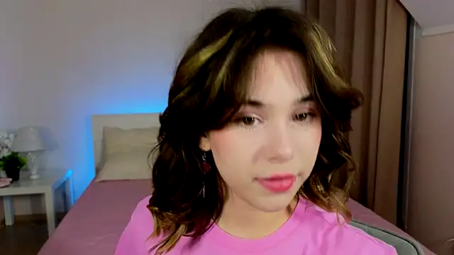 Snapshot of Hotary_Yuko chatting on March 2025 01:41:01 PM Hotary Yuko online show from March 2025 01:41:01 PM