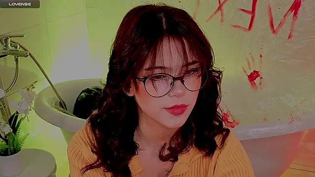 Snapshot of Hotary_Yuko chatting on November 2025 03:30:02 AM Hotary Yuko online show from November 2025 03:30:02 AM