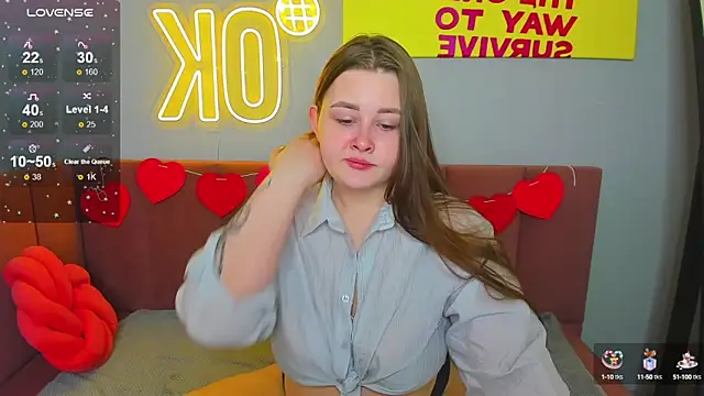 Snapshot of MargaretRoyy chatting on February 2025 04:47:01 AM MargaretRoyy online show from February 2025 04:47:01 AM