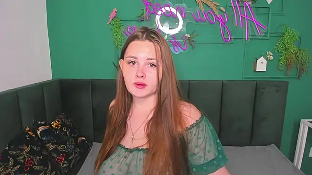 Snapshot of MargaretRoyy chatting on September 2025 01:42:02 AM MargaretRoyy online show from September 2025 01:42:02 AM