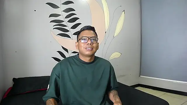 Saipadpuer30 online show from February 2025 02:50:02 AM