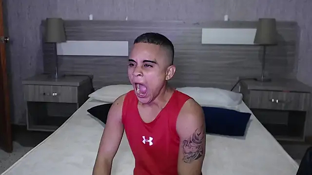 Liiamthompson online show from September 2025 10:04:02 AM