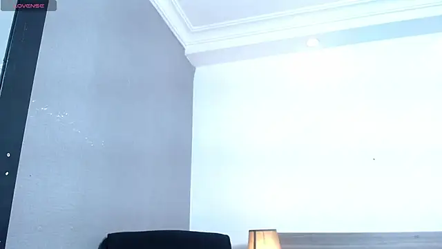 Liiamthompson online show from February 2026 10:19:02 AM