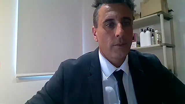 66MA69 online show from May 2026 03:17:01 PM