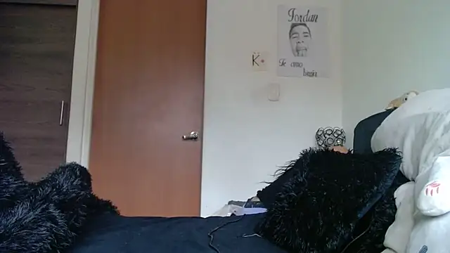 viccky vick online show from May 2026 01:31:01 PM