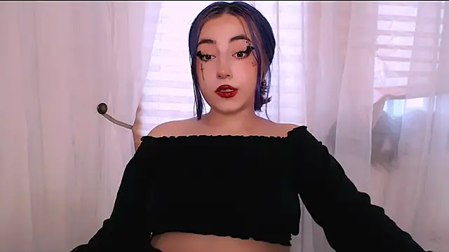 purplewitch online show from September 2025 04:38:02 AM