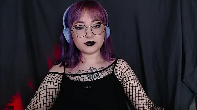 purplewitch online show from February 2026 01:33:02 PM