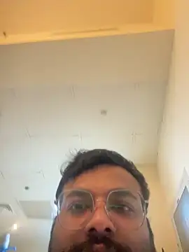 Snapshot of SoloChill chatting on February 2026 09:22:01 PM SoloChill online show from February 2026 09:22:01 PM