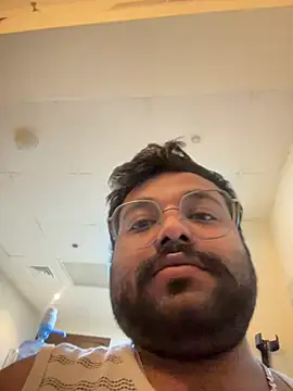 Snapshot of SoloChill chatting on February 2026 02:20:02 AM SoloChill online show from February 2026 02:20:02 AM