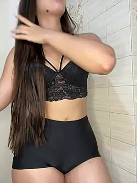 Laryssinhadlc online show from February 2025 10:54:01 PM