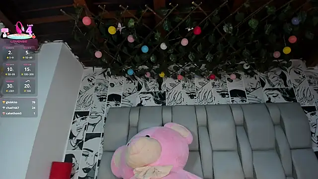 Snapshot of LucyRosse chatting on January 2026 11:59:02 AM LucyRosse online show from January 2026 11:59:02 AM