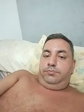 Snapshot of Cruelmalvado chatting on December 2025 12:37:02 AM Cruelmalvado online show from December 2025 12:37:02 AM