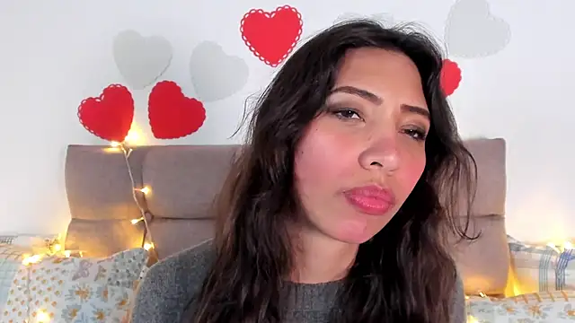 Miss veronicaa2 online show from February 2025 01:16:01 PM