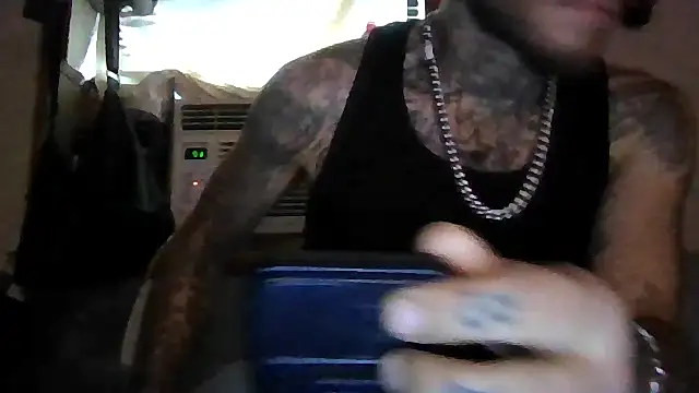 cruz815 online show from September 2025 06:53:02 PM