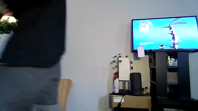 cruz815 online show from October 2025 08:19:01 PM