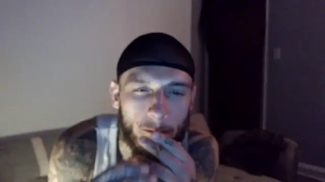 cruz815 online show from October 2025 12:11:01 AM