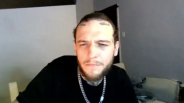 Snapshot of cruz815 chatting on January 2026 11:20:01 PM cruz815 online show from January 2026 11:20:01 PM