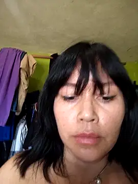 Snapshot of KellyPerlaxxx chatting on February 2026 05:46:02 PM KellyPerlaxxx online show from February 2026 05:46:02 PM
