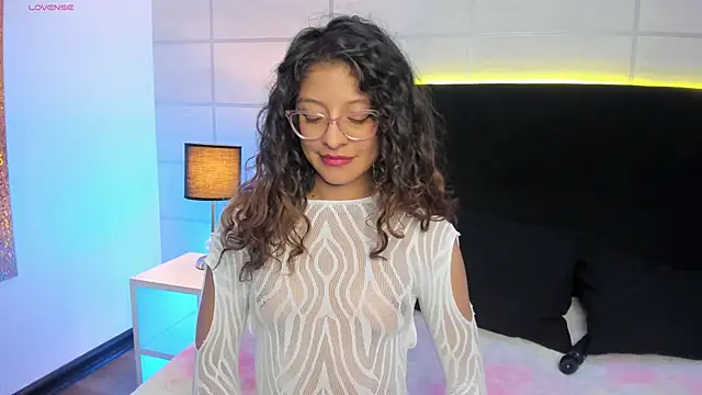 Snapshot of mac-sara chatting on November 2025 07:15:02 PM mac-sara online show from November 2025 07:15:02 PM