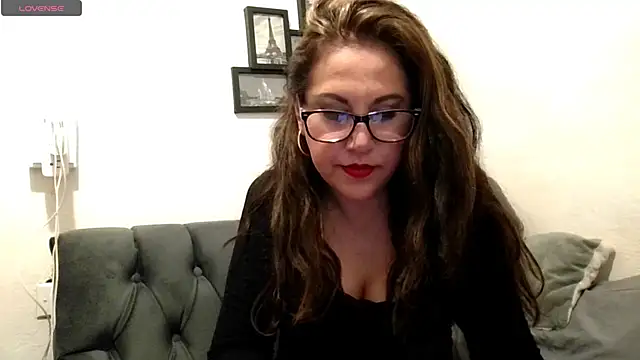 MirandaLatinaLovely online show from February 2026 05:01:01 AM